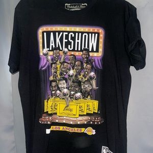 Lake show t shirt